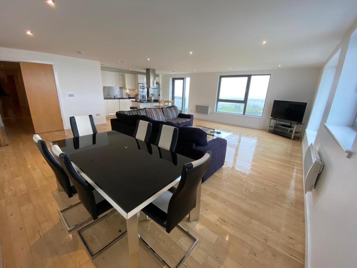Grand Harbour Apartments Эдинбург Экстерьер фото