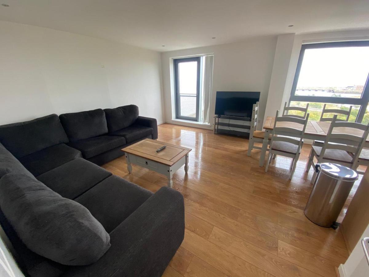 Grand Harbour Apartments Эдинбург Экстерьер фото