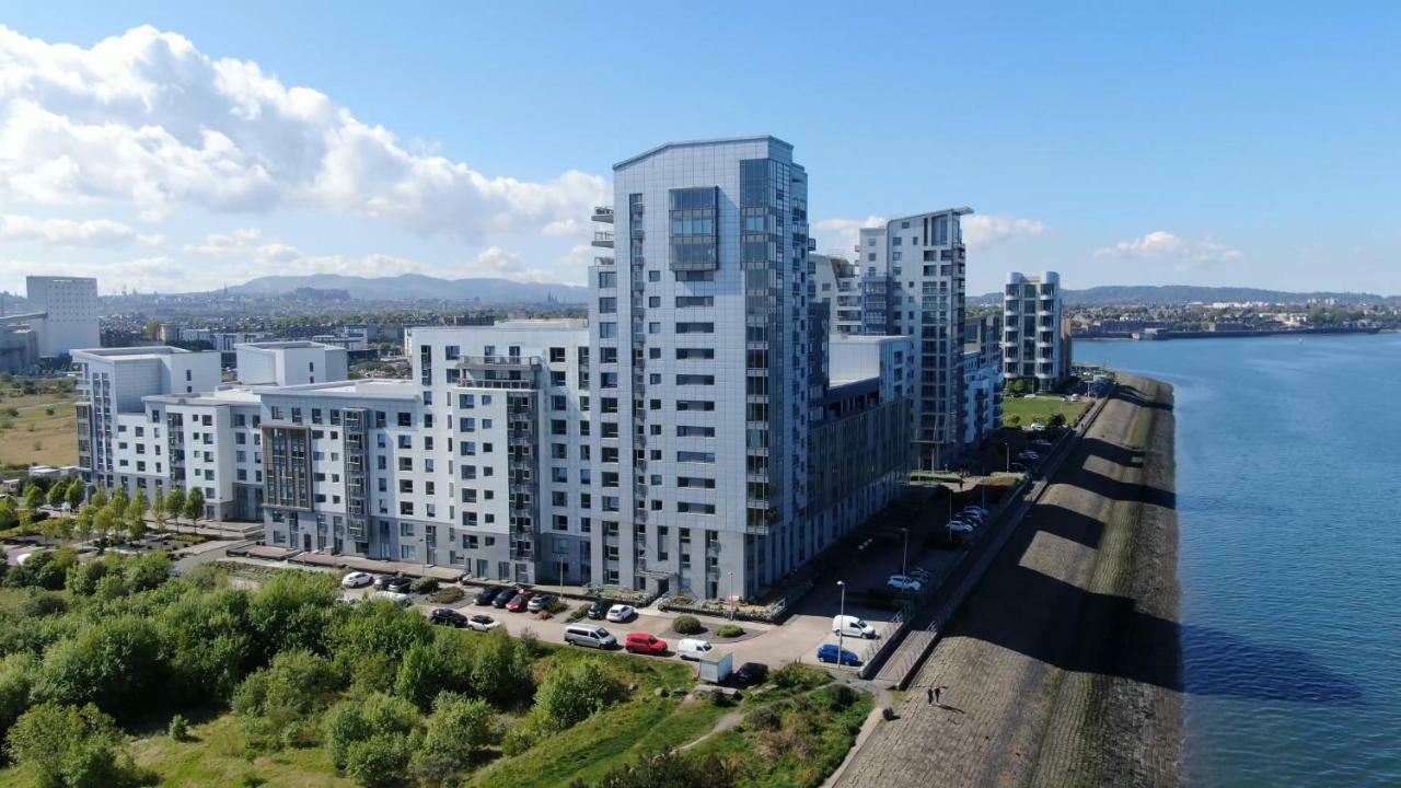 Grand Harbour Apartments Эдинбург Экстерьер фото